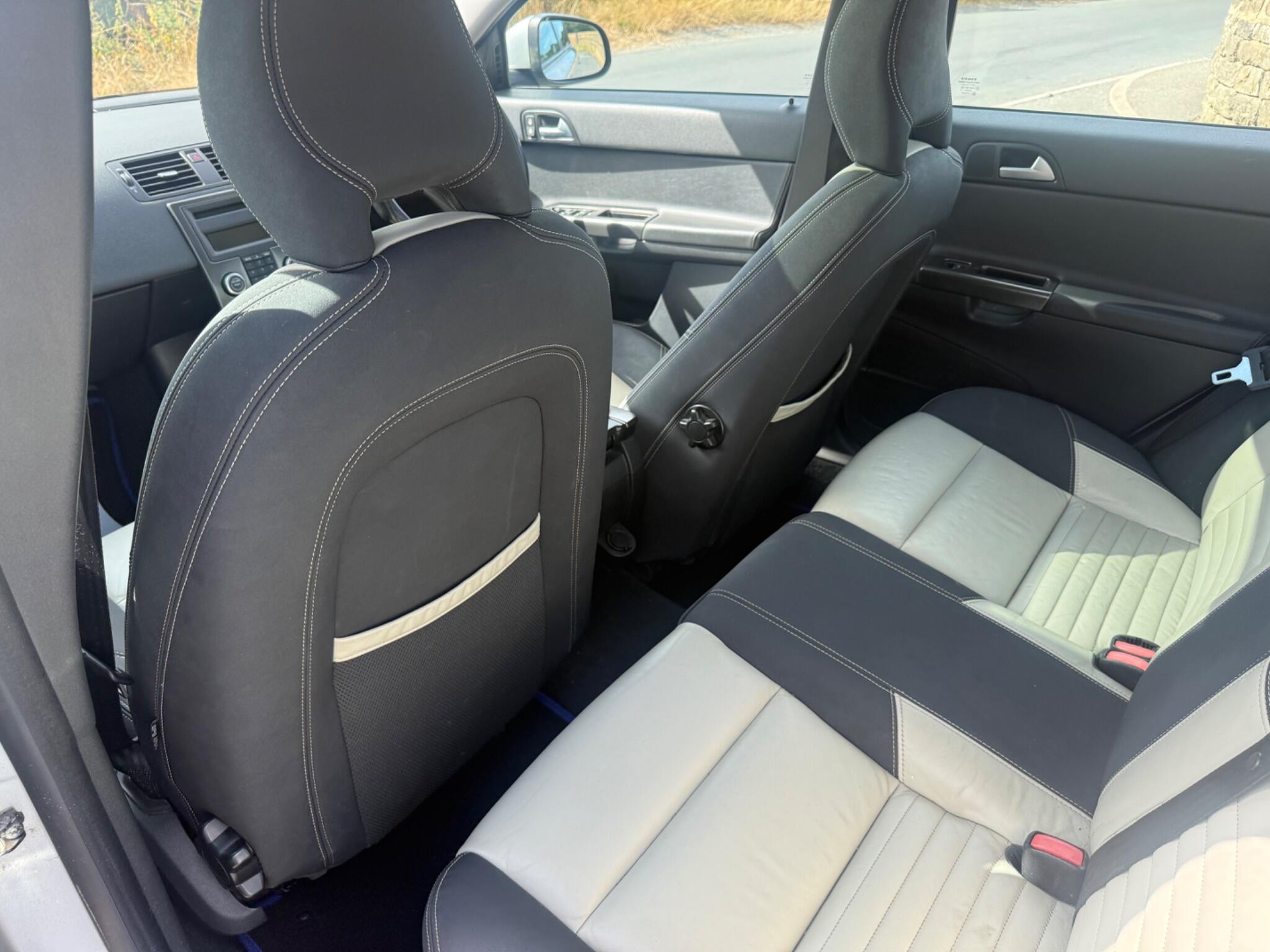 Volvo S40