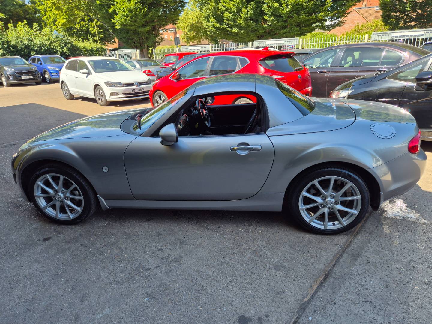 Mazda MX-5