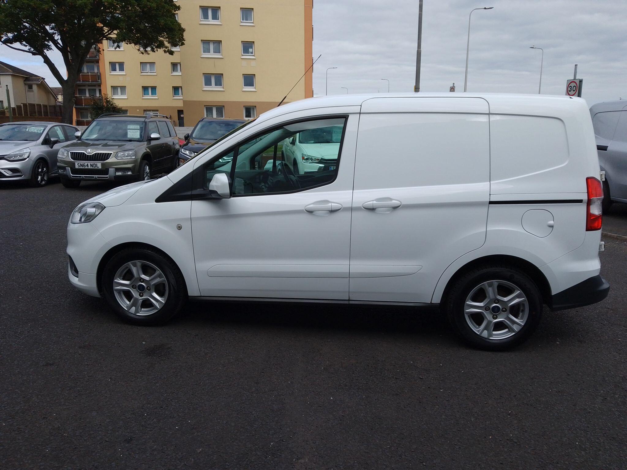 Ford Transit Courier