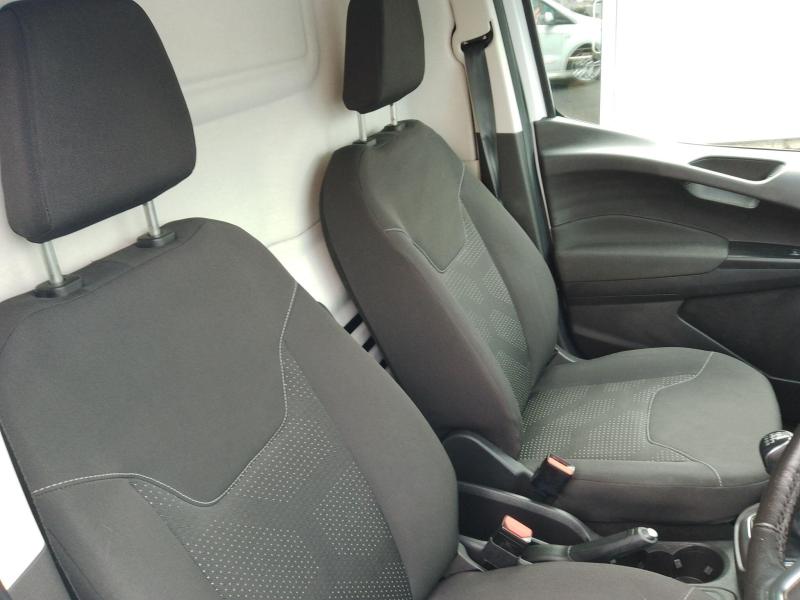 Ford Transit Courier