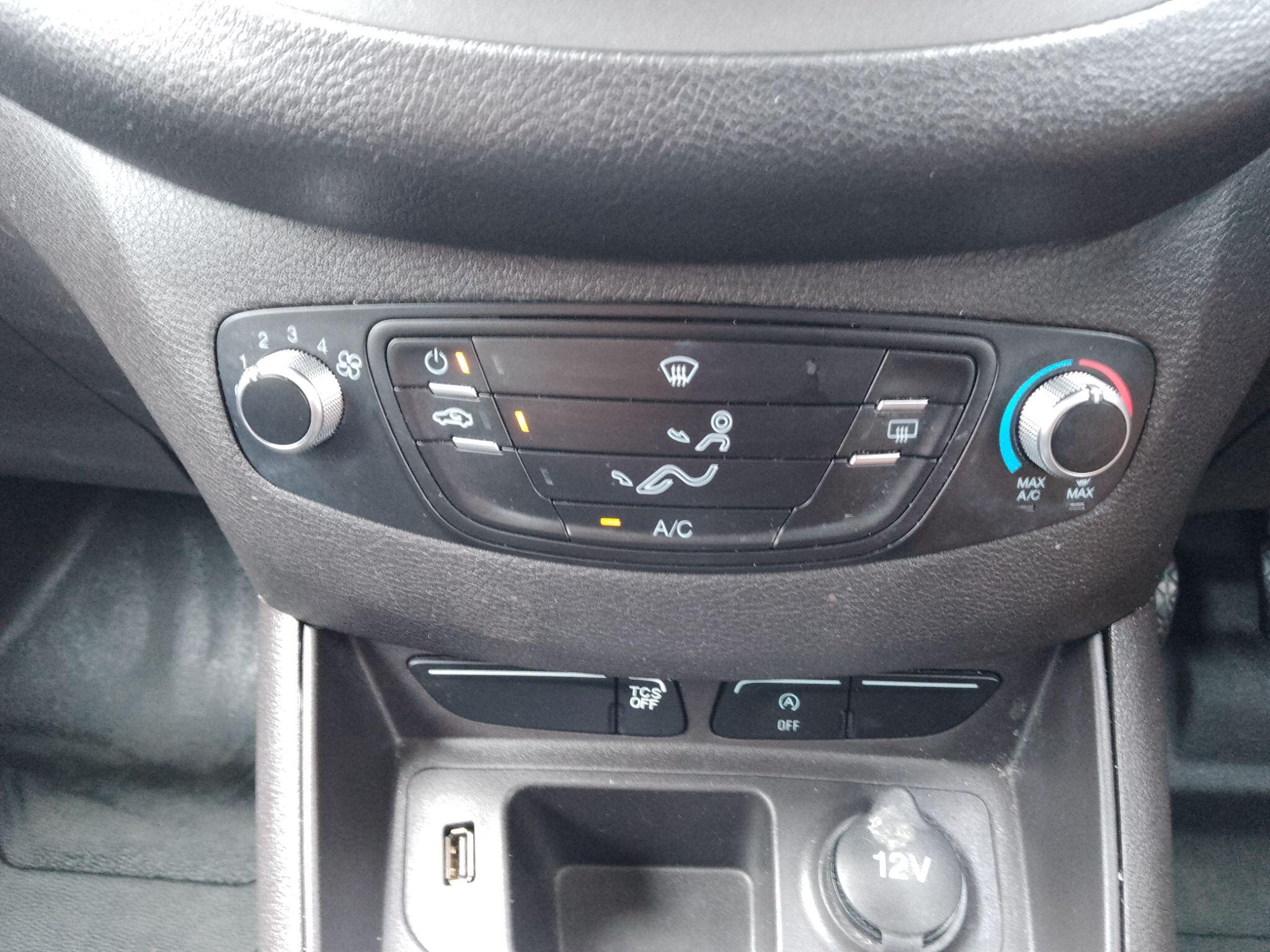 Ford Transit Courier