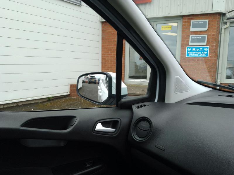 Ford Transit Courier