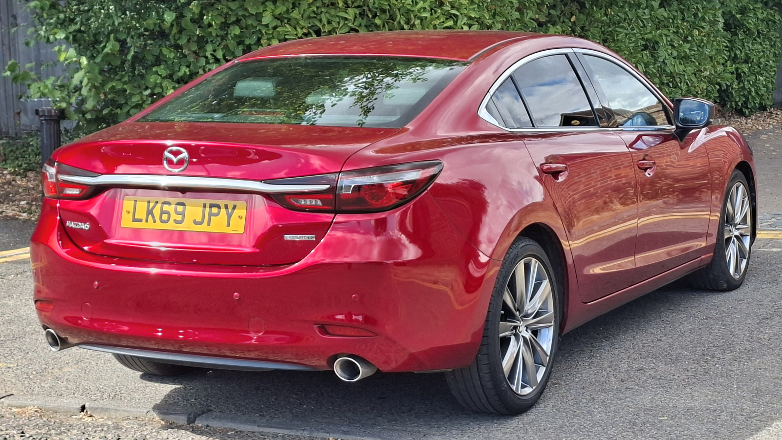 Mazda 6
