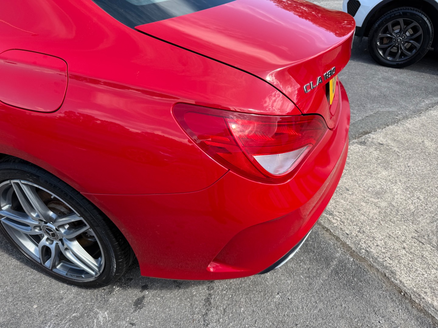 Mercedes-Benz CLA