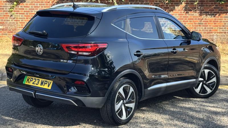 MG Motor UK ZS