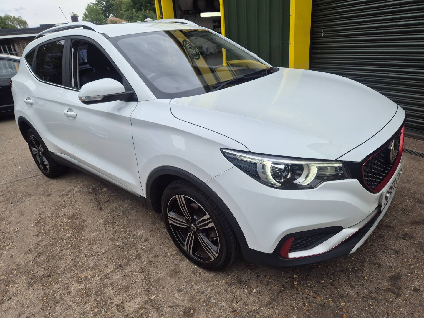 MG Motor UK ZS