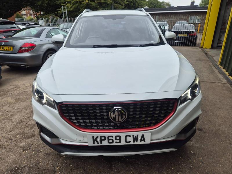 MG Motor UK ZS