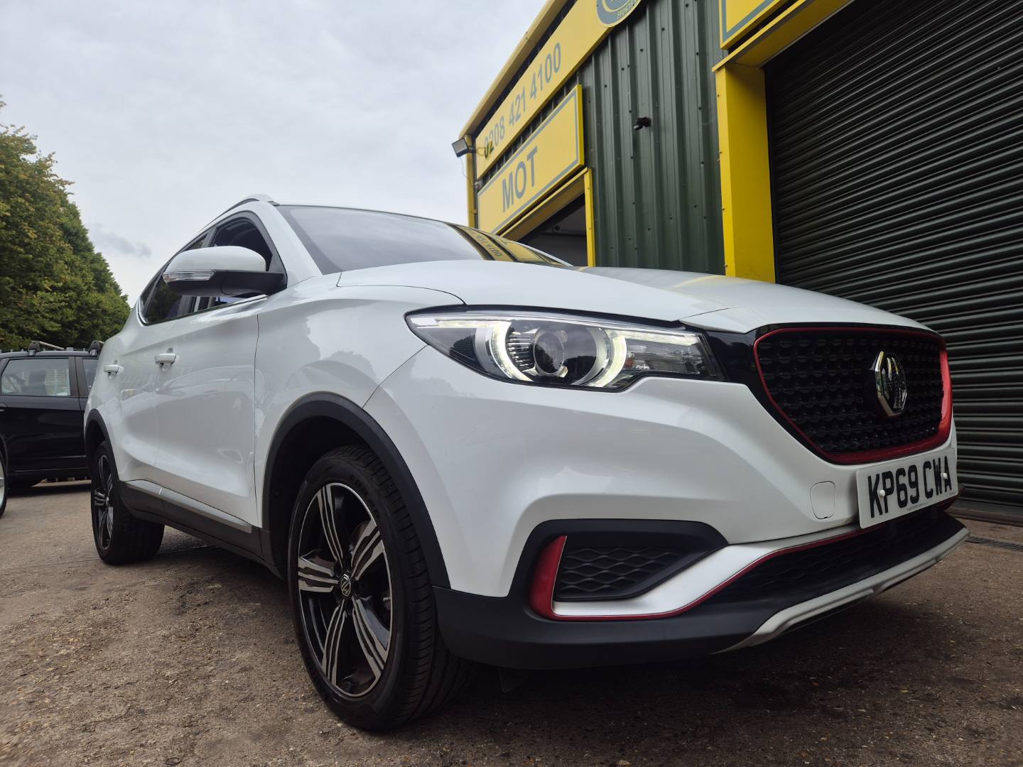 MG Motor UK ZS