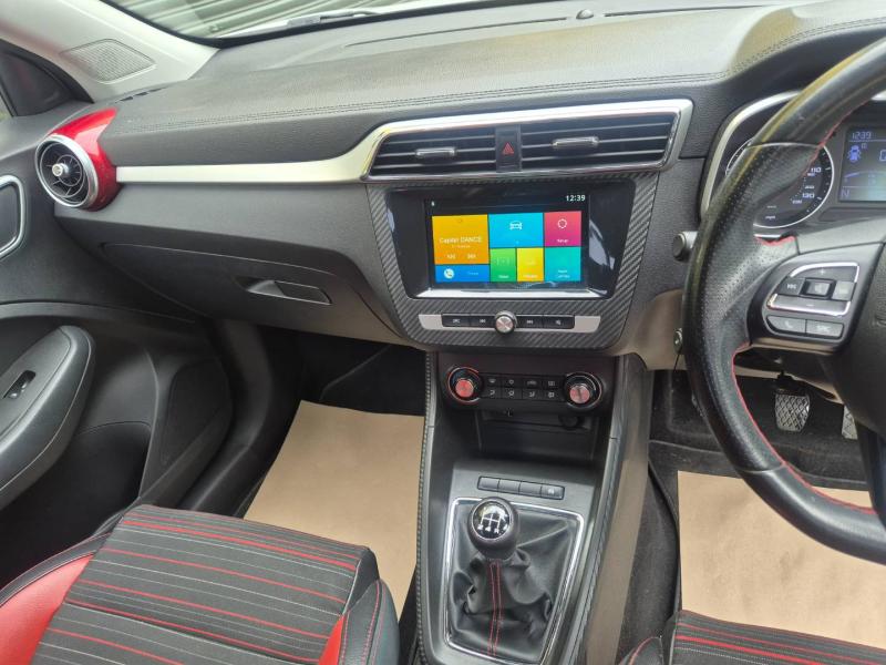 MG Motor UK ZS