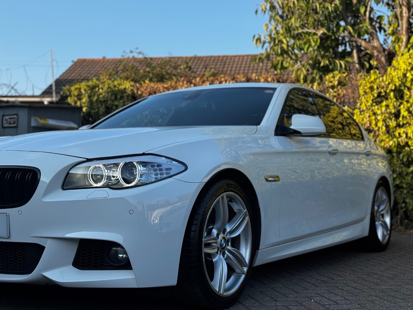 BMW 528