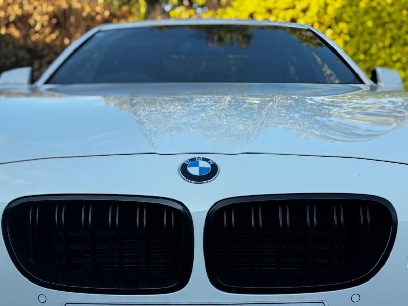 BMW 528