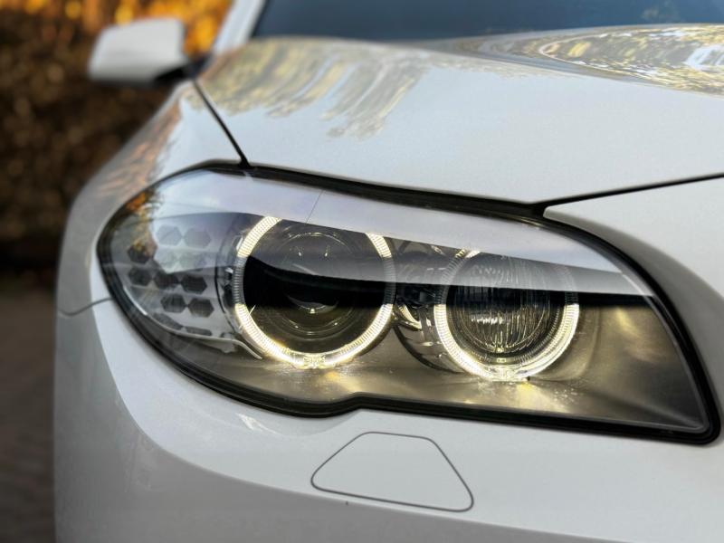 BMW 528