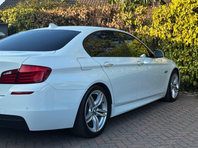 BMW 528