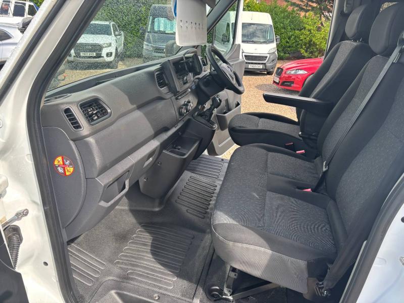 Vauxhall Movano