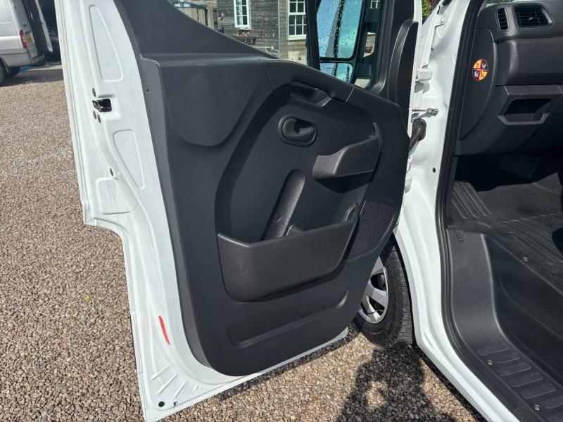 Vauxhall Movano