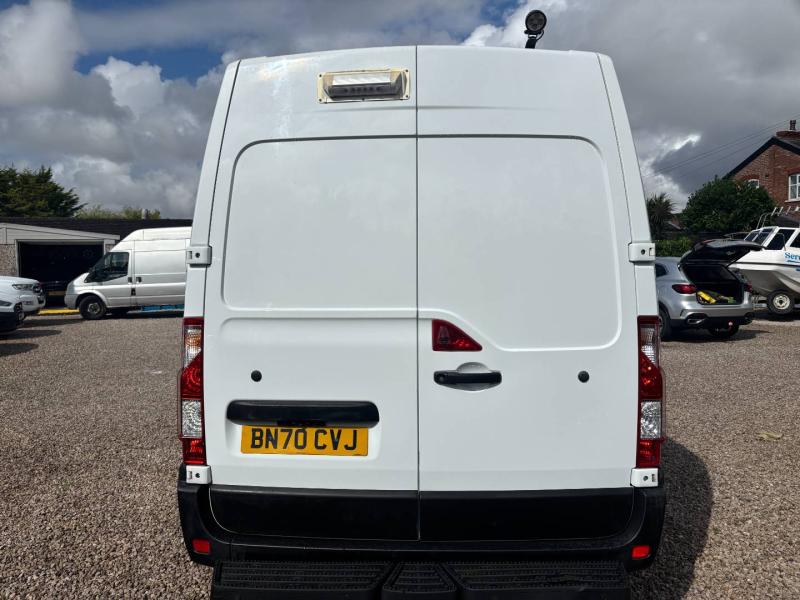 Vauxhall Movano