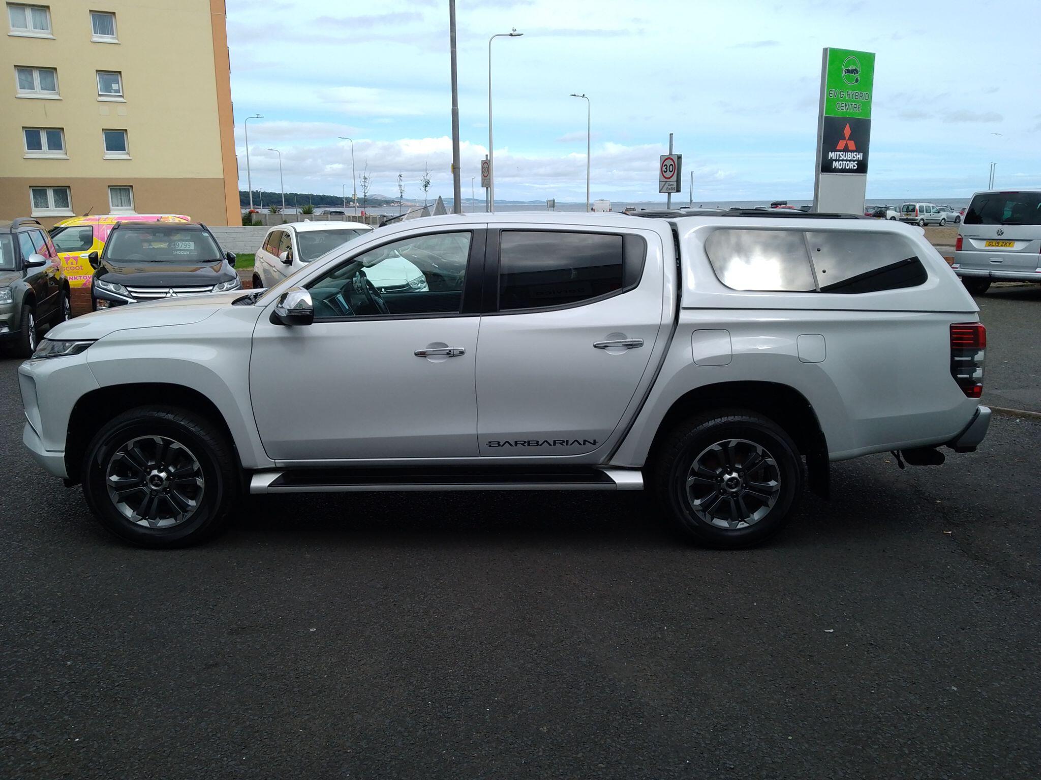 Mitsubishi L200