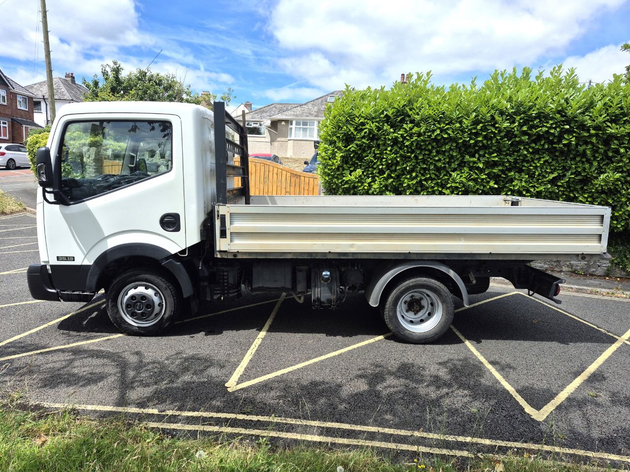 Nissan Nt400 Cabstar
