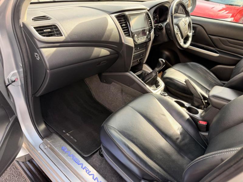Mitsubishi L200
