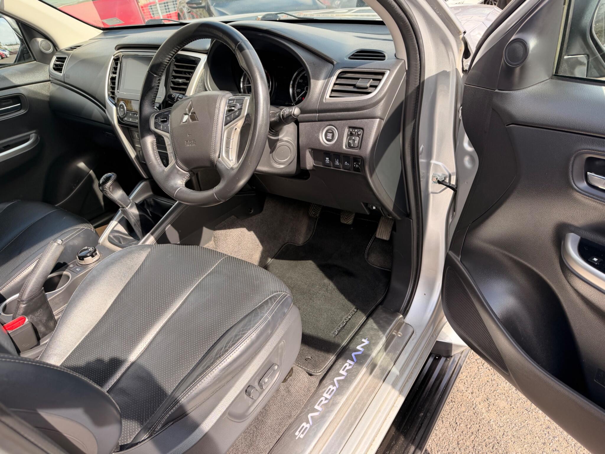 Mitsubishi L200