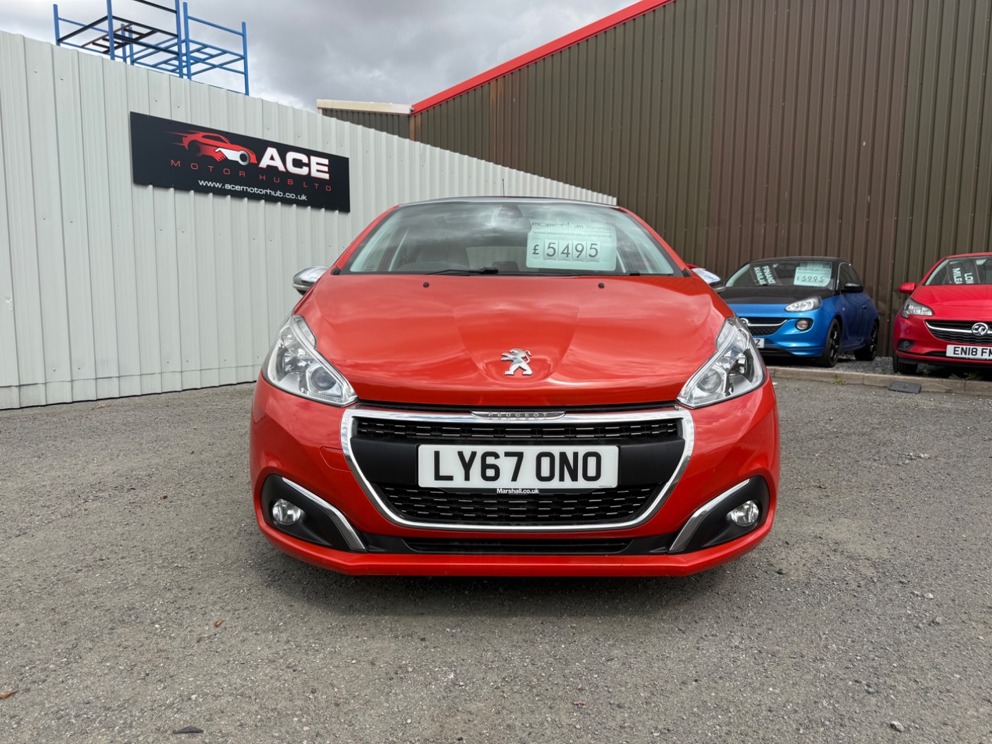 Peugeot 208