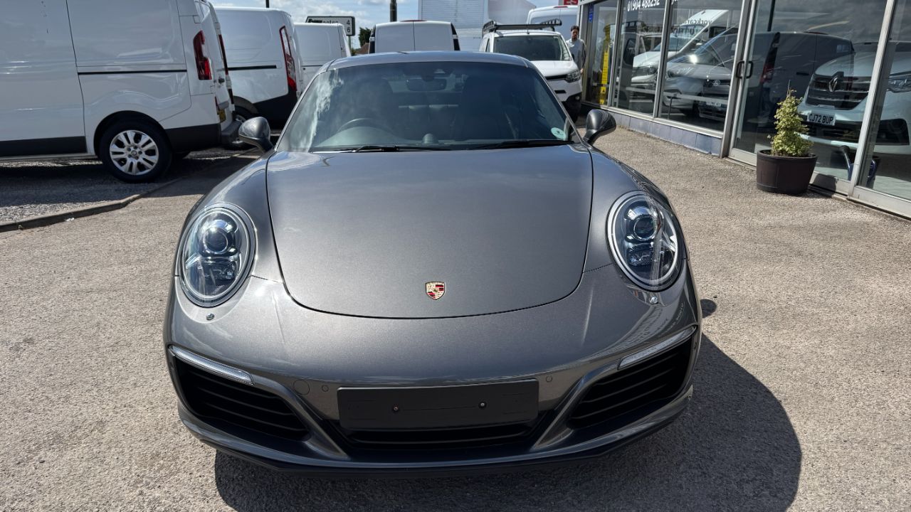 Porsche 911