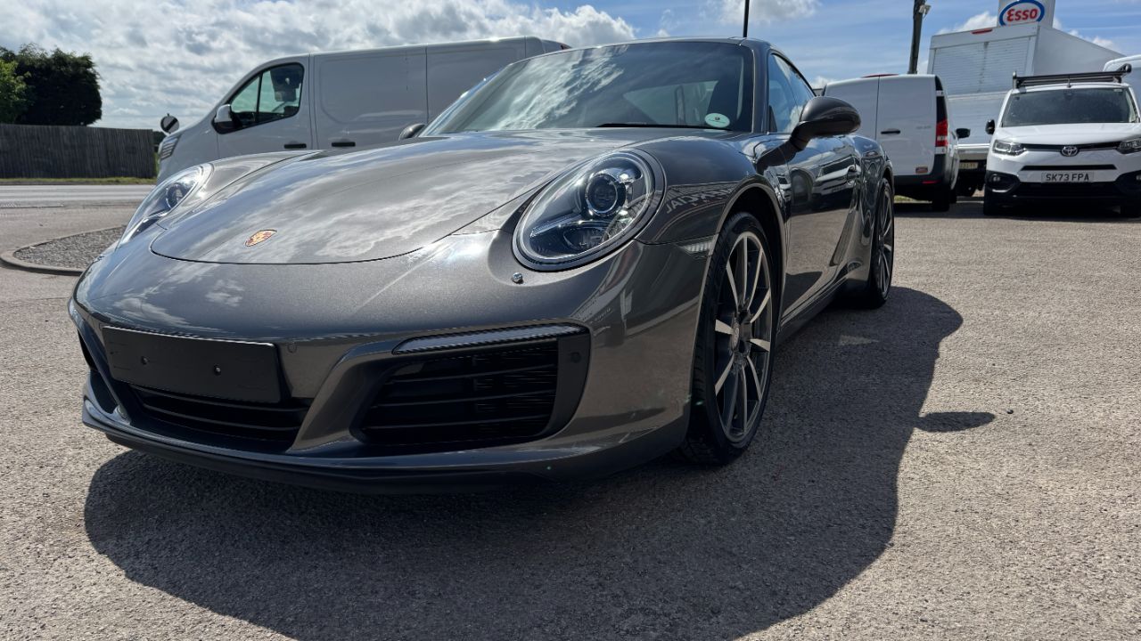 Porsche 911