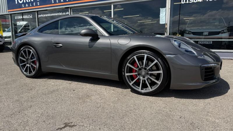 Porsche 911
