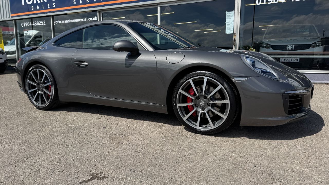 Porsche 911