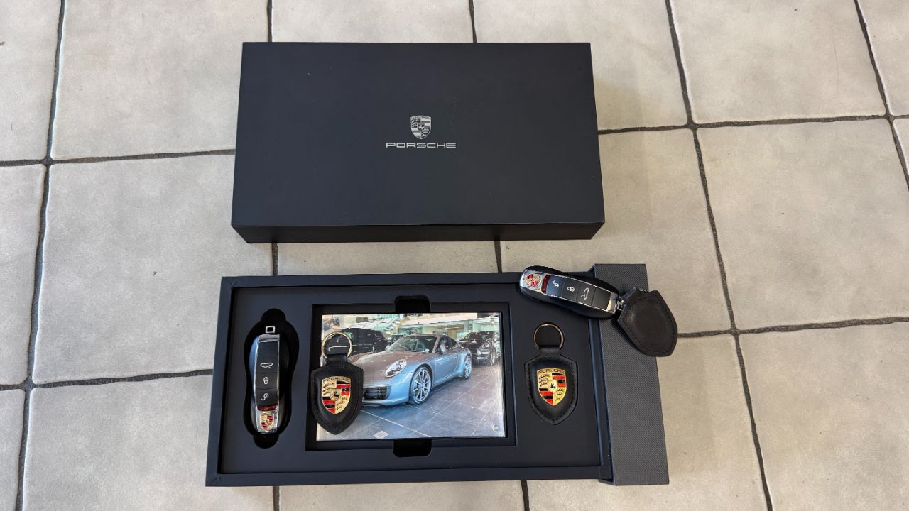 Porsche 911
