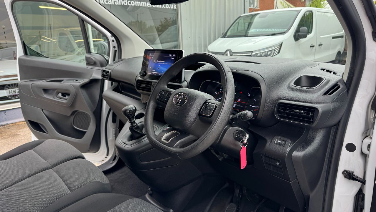 Toyota Proace City