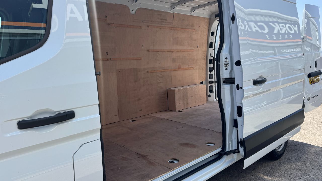 Renault Master