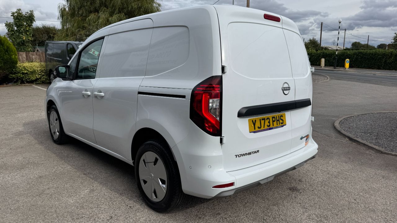 Nissan Townstar
