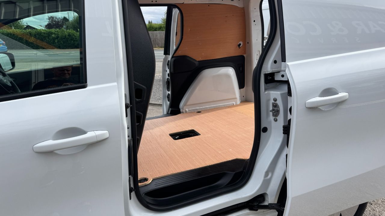 Nissan Townstar