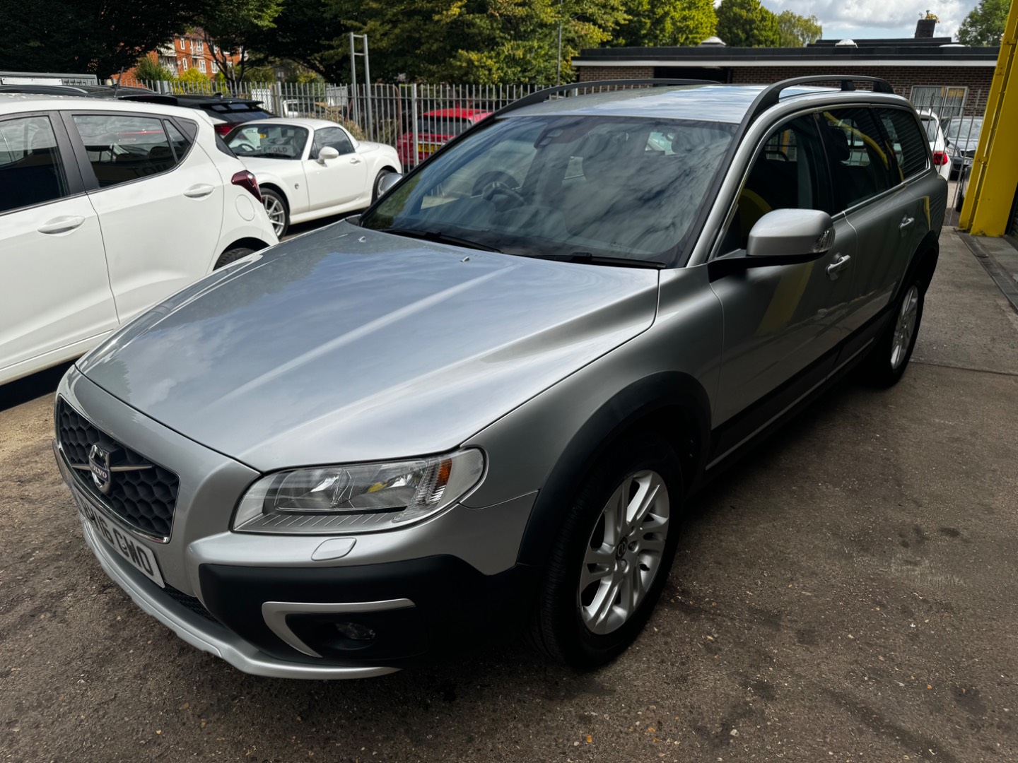 Volvo XC70