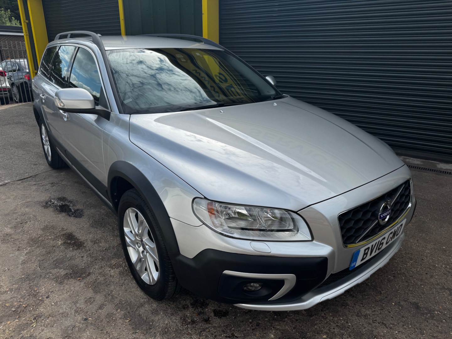 Volvo XC70