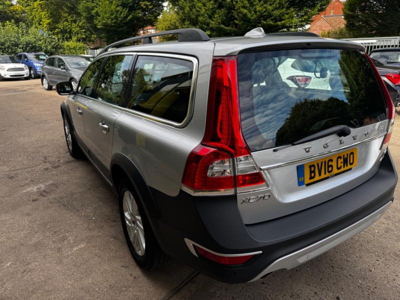 Volvo XC70