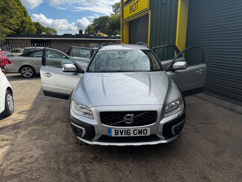 Volvo XC70