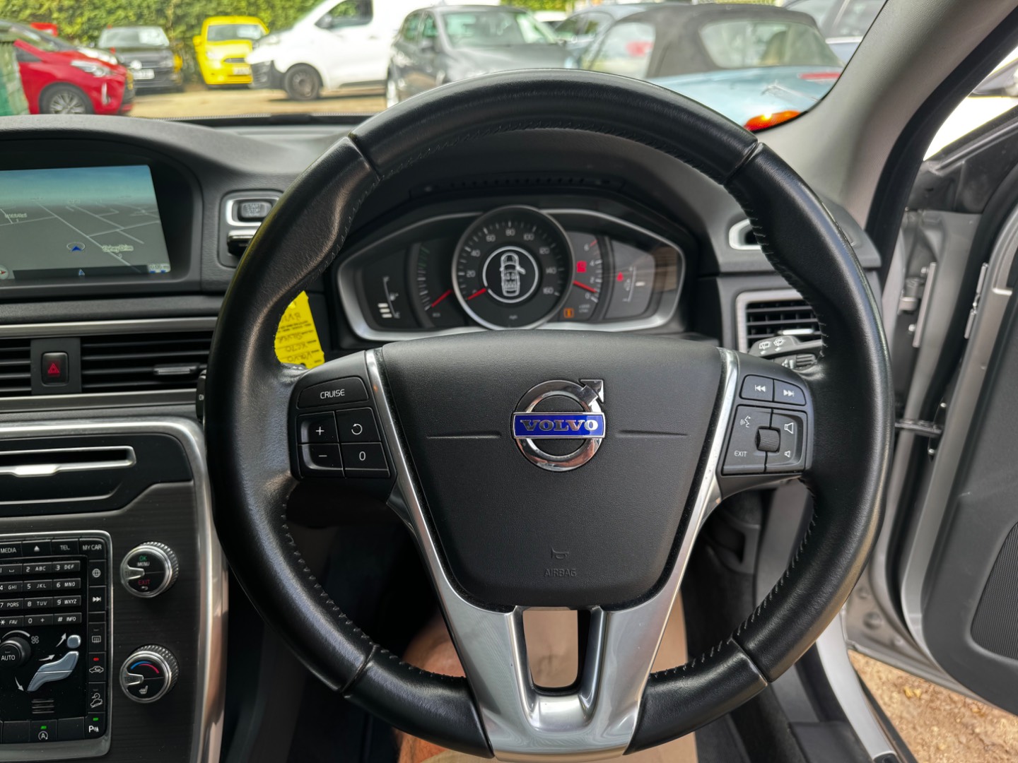 Volvo XC70