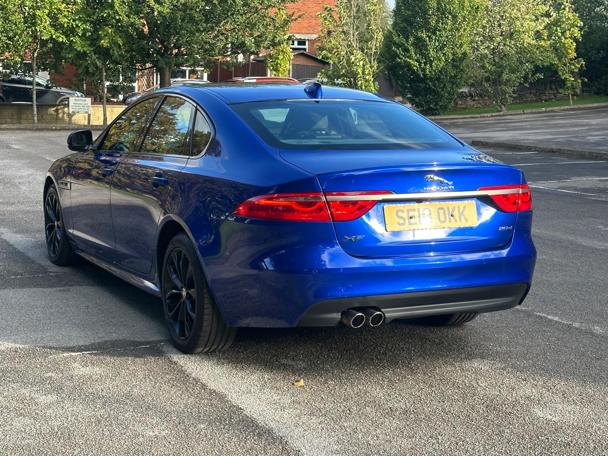 Jaguar XF