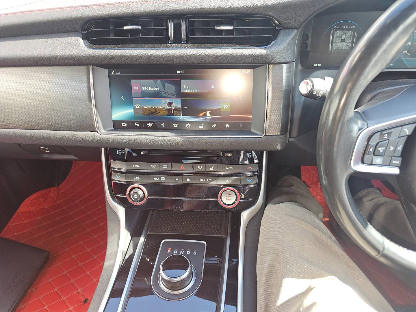 Jaguar XF