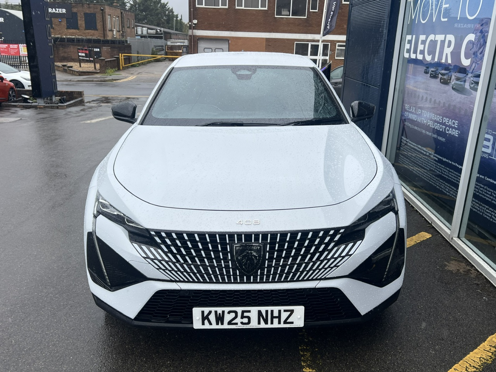 Peugeot 408
