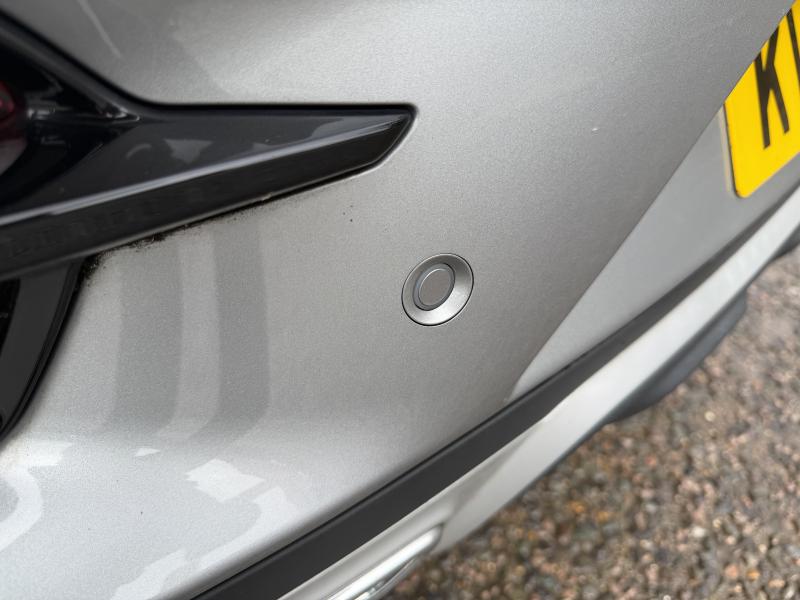 MG Motor UK ZS