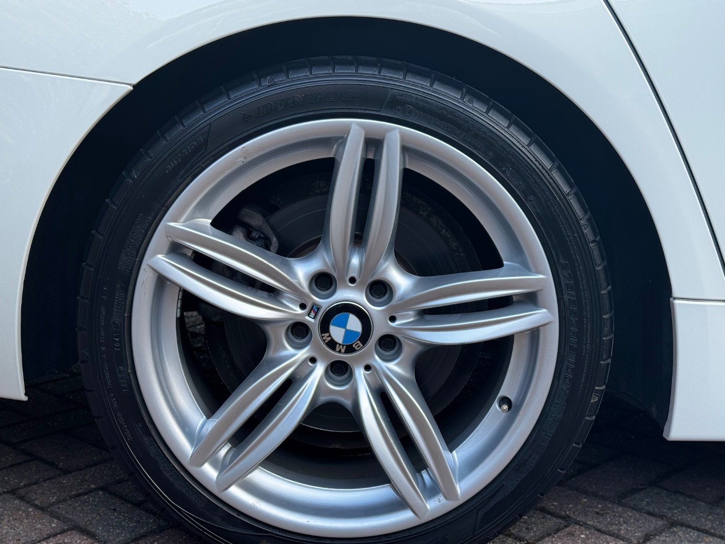 BMW 528