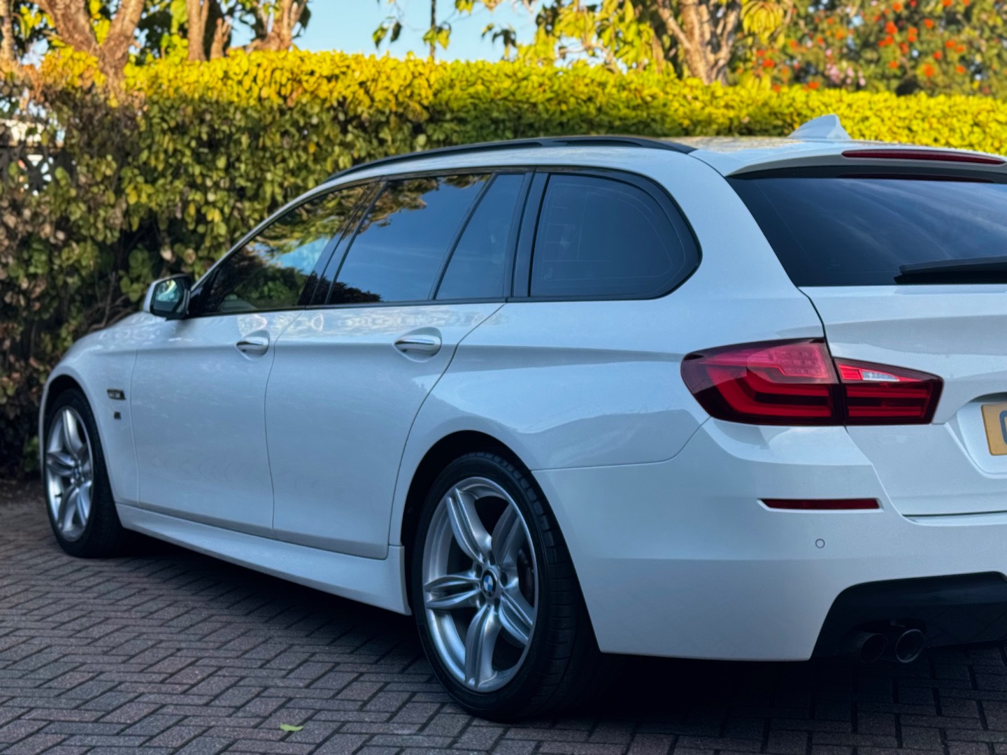 BMW 528