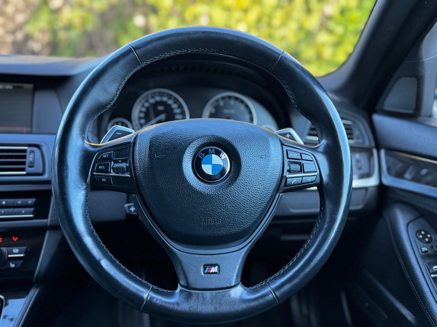 BMW 528