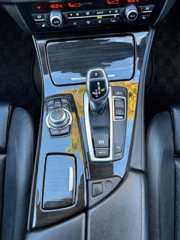 BMW 528