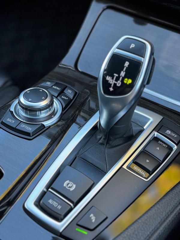 BMW 528
