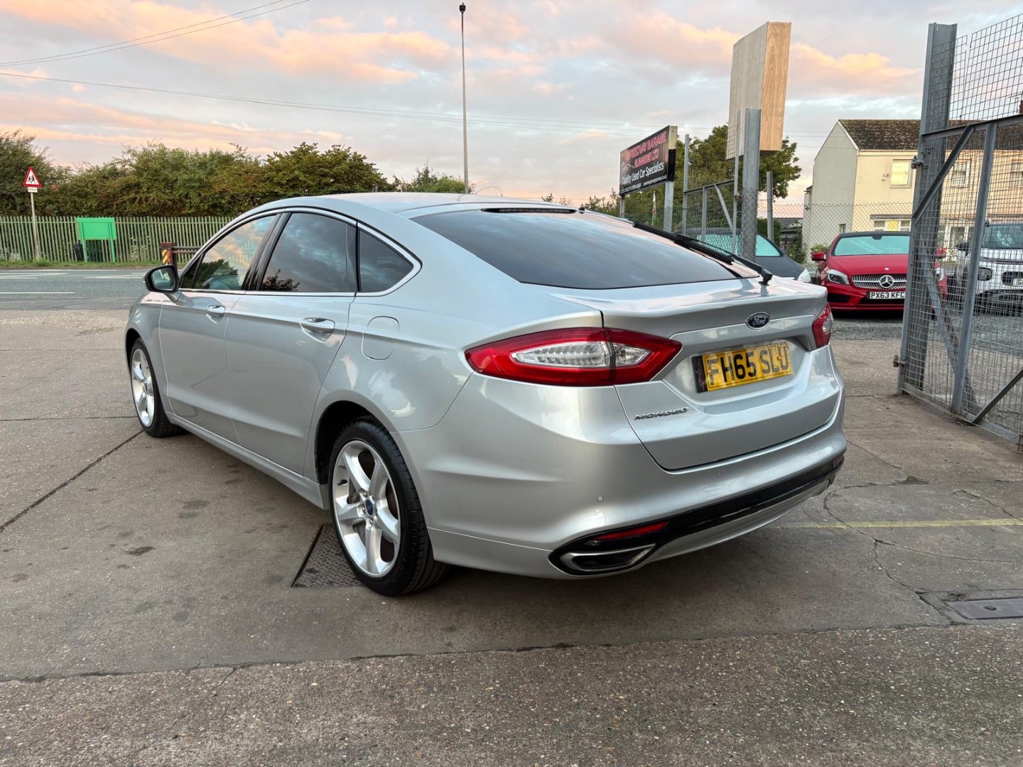 Ford Mondeo