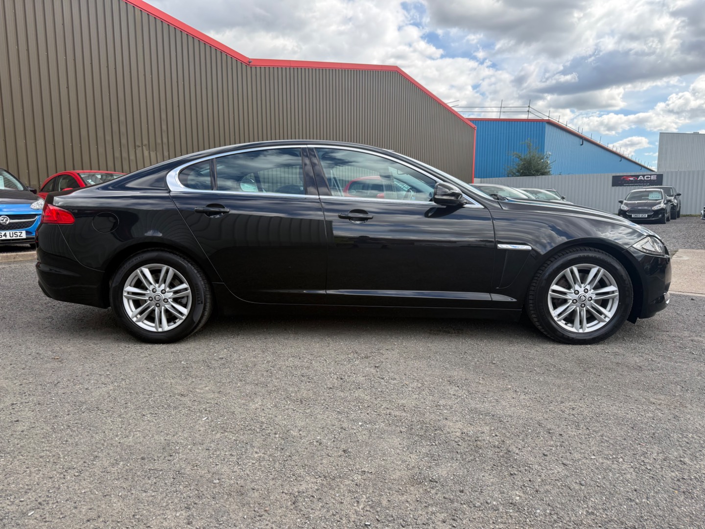 Jaguar XF